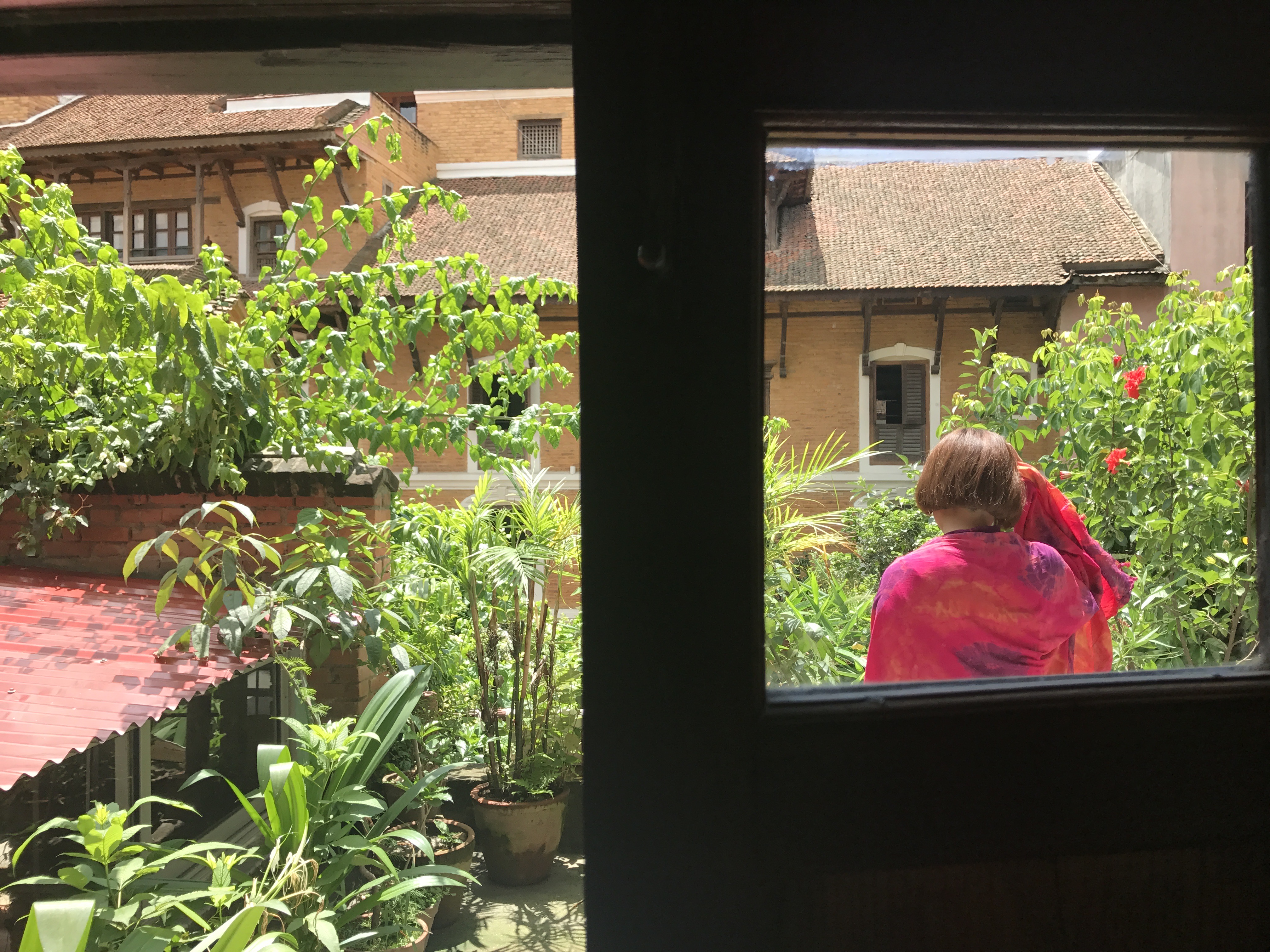 在帕坦参观一家民宿